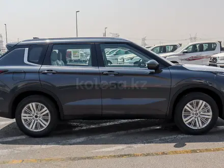 Mitsubishi Outlander 2025 года за 10 150 000 тг. в Алматы – фото 4