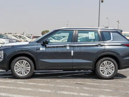 Mitsubishi Outlander 2025 года за 10 150 000 тг. в Алматы – фото 5
