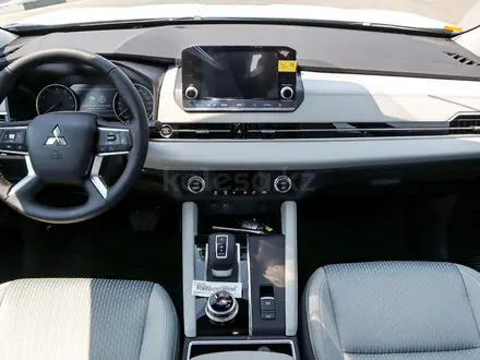 Mitsubishi Outlander 2025 года за 10 150 000 тг. в Алматы – фото 7