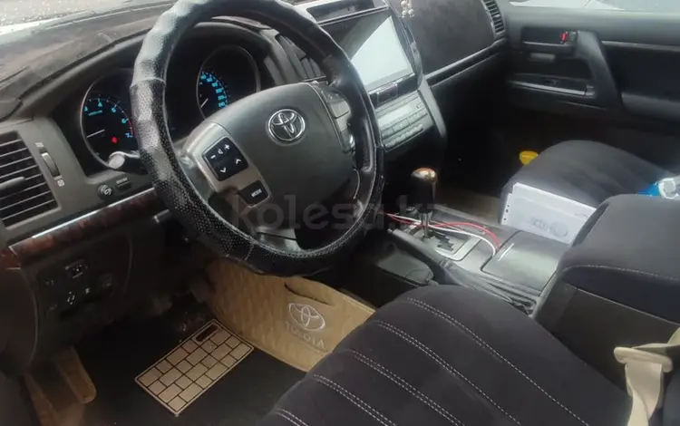 Toyota Land Cruiser 2008 годаүшін17 000 000 тг. в Астана