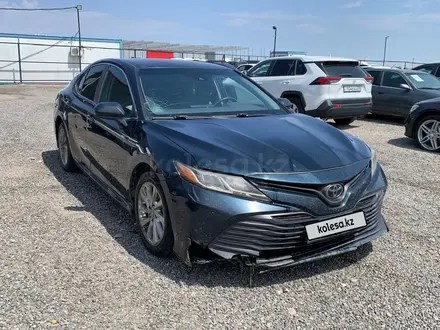 Toyota Camry 2021 года за 6 830 250 тг. в Алматы – фото 4