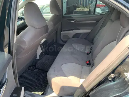 Toyota Camry 2021 года за 6 830 250 тг. в Алматы – фото 9