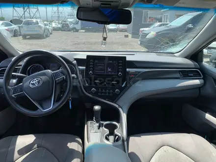Toyota Camry 2021 года за 6 830 250 тг. в Алматы – фото 10
