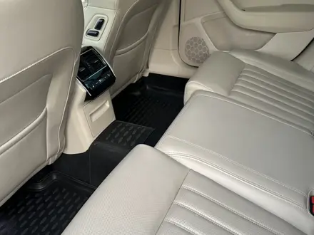 Skoda Superb 2018 года за 13 000 000 тг. в Алматы – фото 9