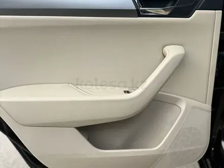 Skoda Superb 2018 года за 13 000 000 тг. в Алматы – фото 10