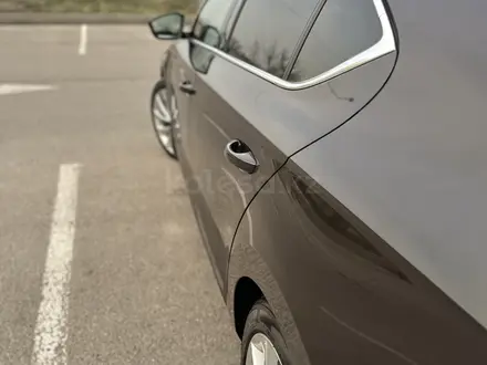 Skoda Superb 2018 года за 13 000 000 тг. в Алматы – фото 4