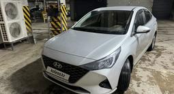 Hyundai Accent 2021 года за 8 550 000 тг. в Астана – фото 2