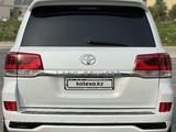 Toyota Land Cruiser 2008 года за 17 500 000 тг. в Туркестан – фото 2