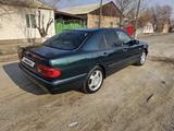 Mercedes-Benz E 230 1998 годаfor3 150 000 тг. в Кызылорда – фото 2