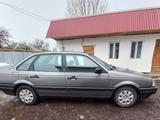 Volkswagen Passat 1995 годаүшін1 800 000 тг. в Талдыкорган – фото 2