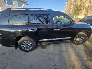 Toyota Land Cruiser, 2012