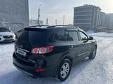 Hyundai Santa Fe 2011 года за 6 600 000 тг. в Астана – фото 2