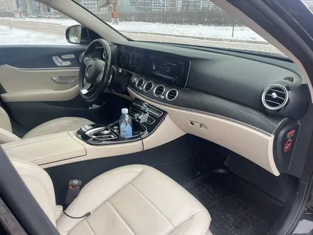 Mercedes-Benz E 200 2018 года за 18 500 000 тг. в Астана – фото 12