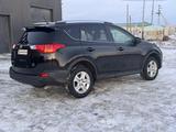 Toyota RAV4 2015 года за 6 800 000 тг. в Актобе – фото 5