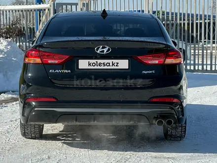 Hyundai Elantra 2017 года за 9 000 000 тг. в Алматы – фото 3