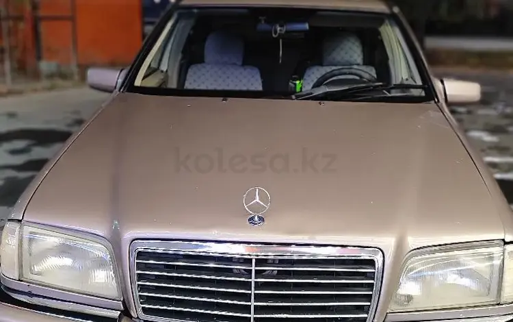 Mercedes-Benz C 200 1994 года за 2 000 000 тг. в Талдыкорган