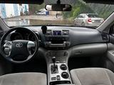 Toyota Highlander 2011 годаүшін8 300 000 тг. в Актобе – фото 5
