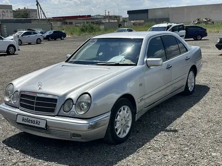 Mercedes-Benz E 280 1996 года за 2 450 000 тг. в Кызылорда
