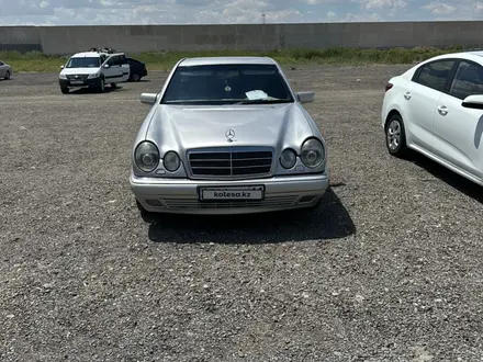 Mercedes-Benz E 280 1996 года за 2 450 000 тг. в Кызылорда – фото 3