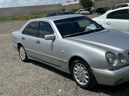 Mercedes-Benz E 280 1996 года за 2 450 000 тг. в Кызылорда – фото 5