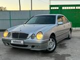 Mercedes-Benz E 200 2000 года за 3 500 000 тг. в Кызылорда – фото 2