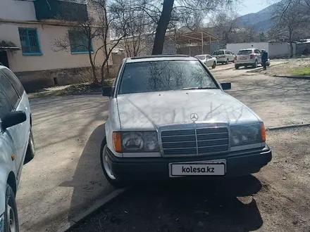 Mercedes-Benz E 230 1989 года за 1 600 000 тг. в Талдыкорган – фото 5
