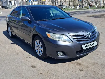 Toyota Camry 2010 года за 6 500 000 тг. в Павлодар
