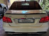 Mercedes-Benz E 400 2015 годаfor16 500 000 тг. в Алматы – фото 4