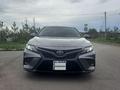 Toyota Camry 2020 года за 11 500 000 тг. в Астана – фото 2