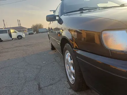 Volkswagen Passat 1996 года за 3 200 000 тг. в Тараз – фото 19