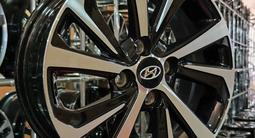 HYUNDAI на 15 новые диски за 150 000 тг. в Астана