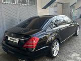 Mercedes-Benz S 500 2006 года за 11 500 000 тг. в Алматы – фото 2