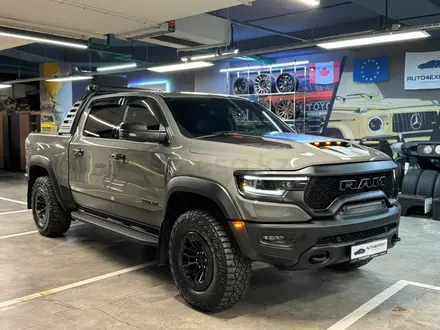 Dodge RAM 2023 года за 68 000 000 тг. в Алматы – фото 4