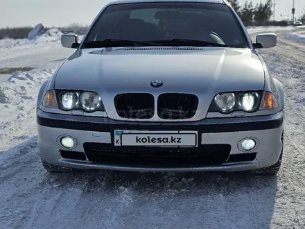 BMW 325 2001 года за 4 100 000 тг. в Астана