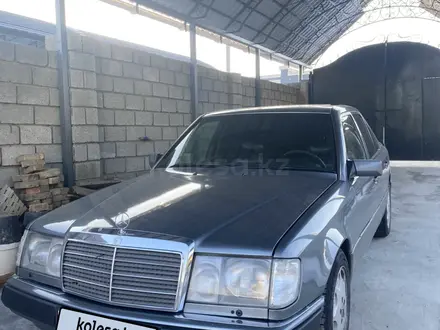 Mercedes-Benz E 280 1992 года за 2 200 000 тг. в Шымкент – фото 3