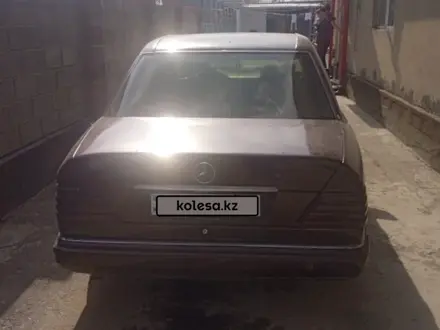 Mercedes-Benz E 200 1994 года за 800 000 тг. в Тараз