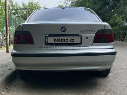 BMW 525 2002 года за 3 350 000 тг. в Шымкент – фото 5