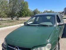 Opel Omega, 1995