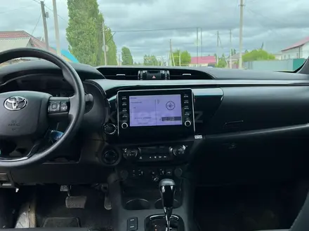 Toyota Hilux 2025 года за 28 500 000 тг. в Актобе – фото 7