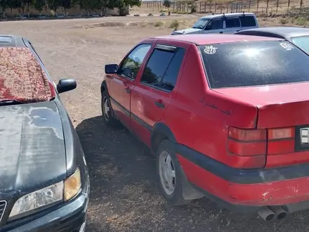 Volkswagen Vento 1993 года за 800 000 тг. в Талдыкорган – фото 4