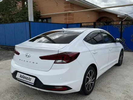 Hyundai Elantra 2019 года за 7 700 000 тг. в Атырау – фото 7