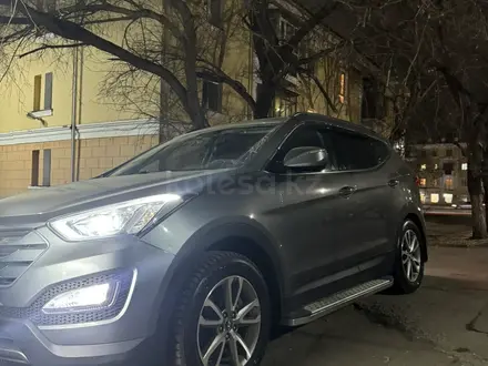 Hyundai Santa Fe 2012 года за 9 000 000 тг. в Караганда