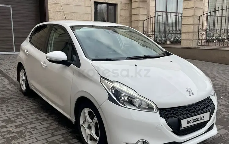 Peugeot 208 2013 годаүшін3 100 000 тг. в Усть-Каменогорск