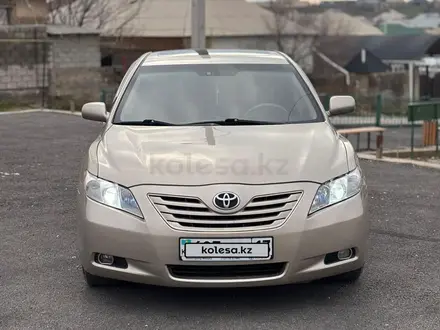 Toyota Camry 2007 года за 6 000 000 тг. в Шымкент – фото 2