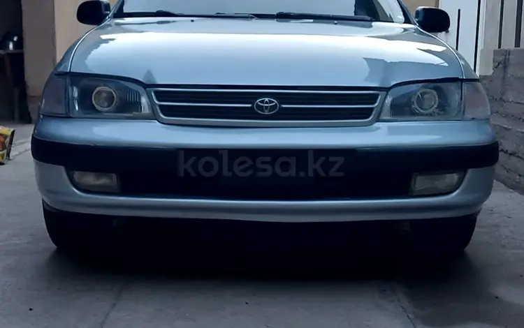 Toyota Carina E 1996 годаүшін2 300 000 тг. в Тараз