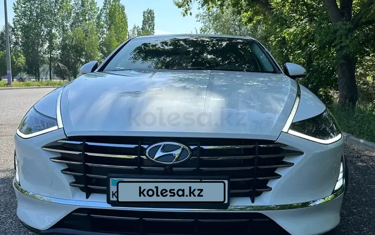 Hyundai Sonata 2020 года за 11 600 000 тг. в Усть-Каменогорск