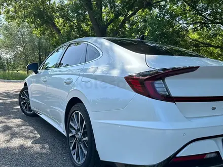 Hyundai Sonata 2020 года за 11 600 000 тг. в Усть-Каменогорск – фото 6