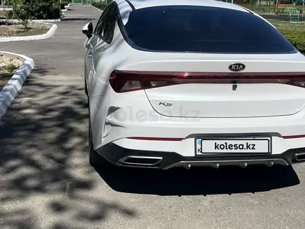 Kia K5 2021 года за 11 800 000 тг. в Алматы – фото 4