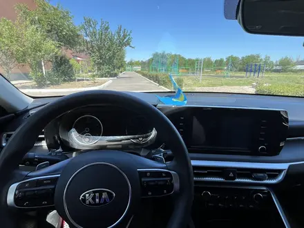 Kia K5 2021 года за 11 800 000 тг. в Алматы – фото 6