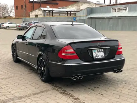 Бампер передний AMG E63 на W211 рестайлинг Mercedes Benz E Class за 65 000 тг. в Алматы – фото 3